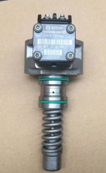 沃爾沃挖機EC210B 噴油器 0414750003 博士單體泵