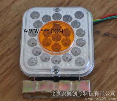 供應勝達多功能組合霧燈多功能轉向燈剎倒車燈LED尾燈