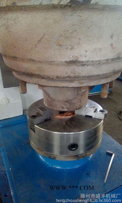 滕州盛豐橫向自動(dòng)走刀小立車，差速器殼體精加工立車