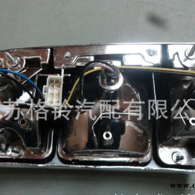適用于TFR KB42'92-97汽車尾燈  **車燈 車