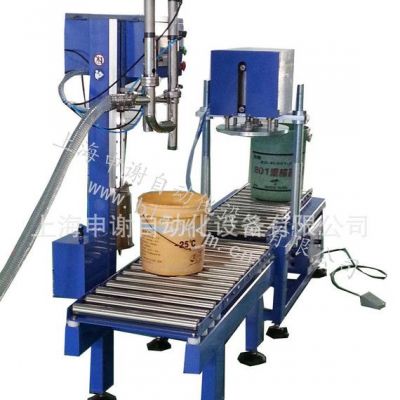 20L防凍液稱重灌裝壓蓋機(jī)流水線