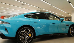 中汽協(xié)：7月我國(guó)新能源汽車(chē)銷(xiāo)售126.2萬(wàn)輛，同比增長(zhǎng)27.4%